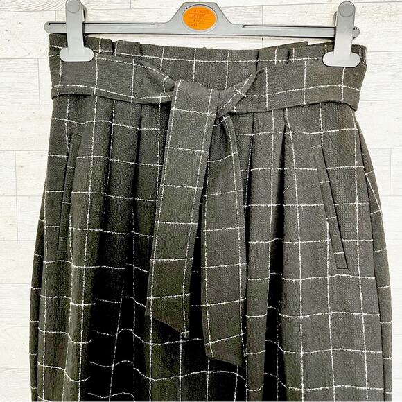 H&M Black & White Windowpane Paperbag Skirt, 2, NWOT! - Picture 5 of 8